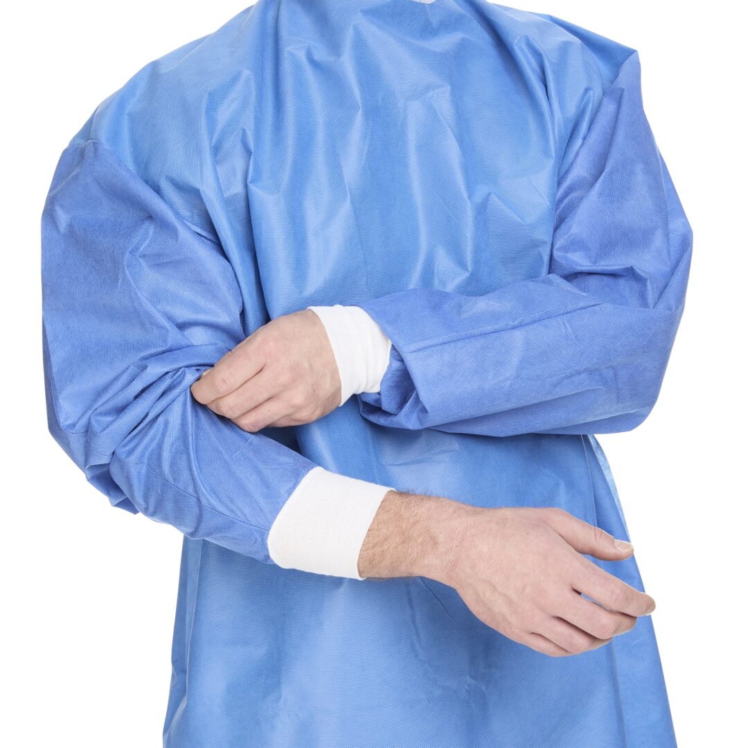Cardinal Health Astound NonReinforced Surgical Gown, 3Layer